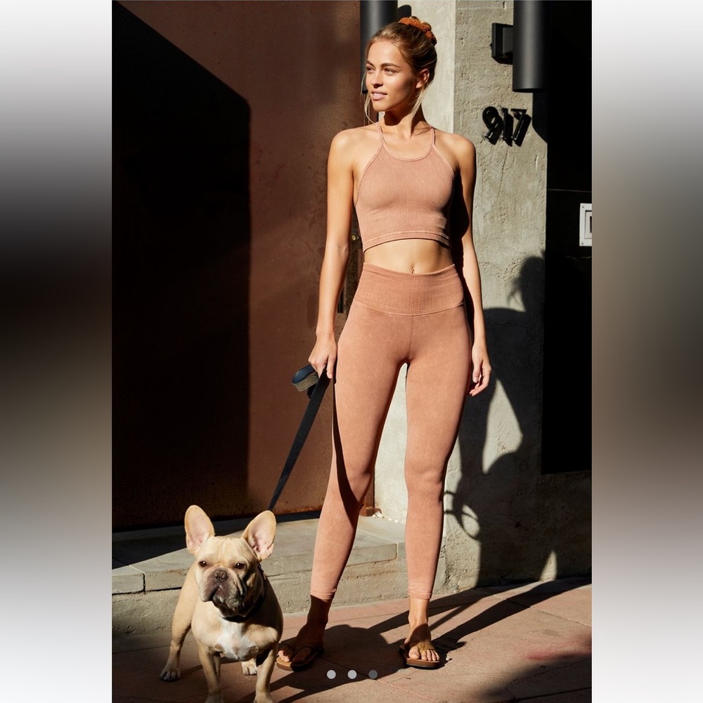 NWOT Free People Movement Happiness Runs Crop Tank, XS/S